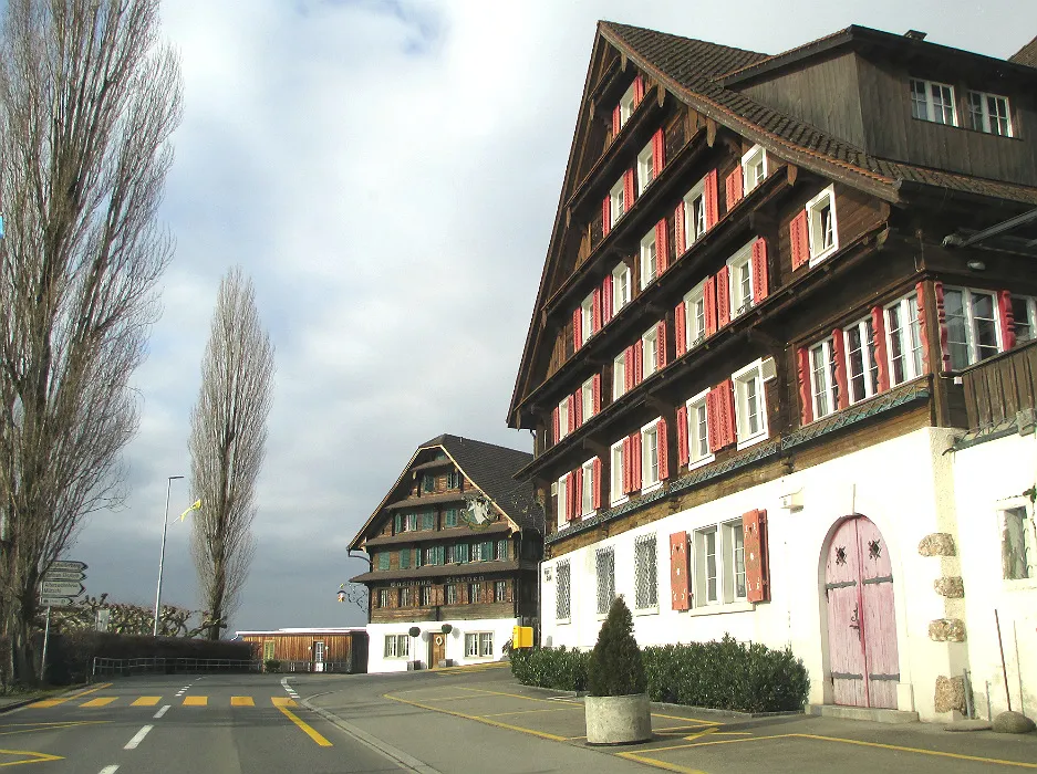 Photo showing: Walchwil ZG, Historische Häuser an der Artherstrasse.