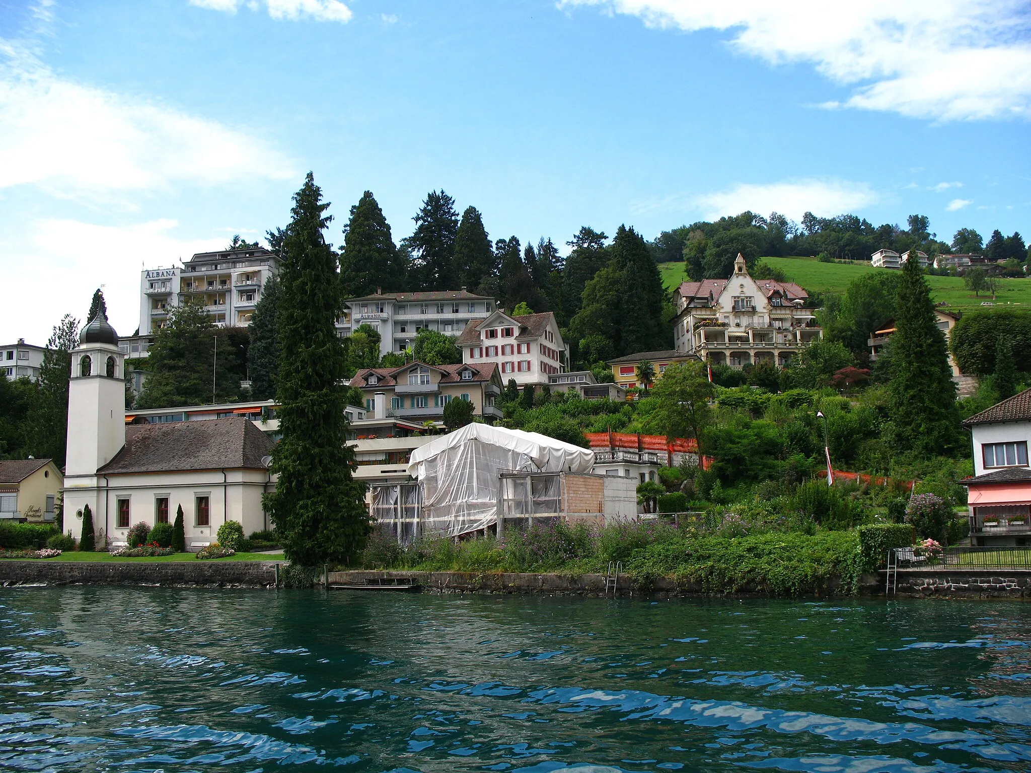 Photo showing: Church, Weggis, Switzerland