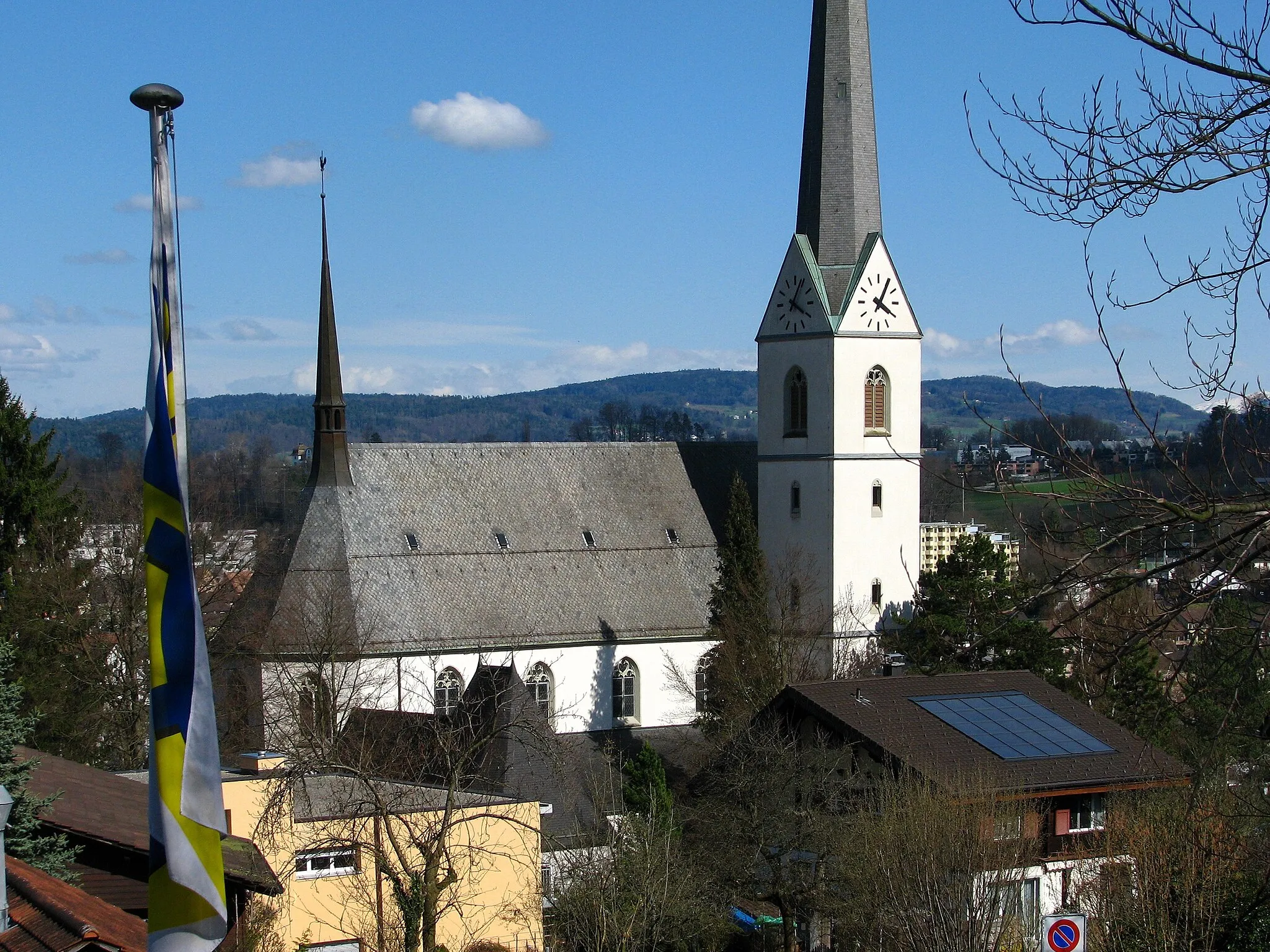 Photo showing: Luftseilbahn Adliswil-Felsenegg, Adliswil in the background.