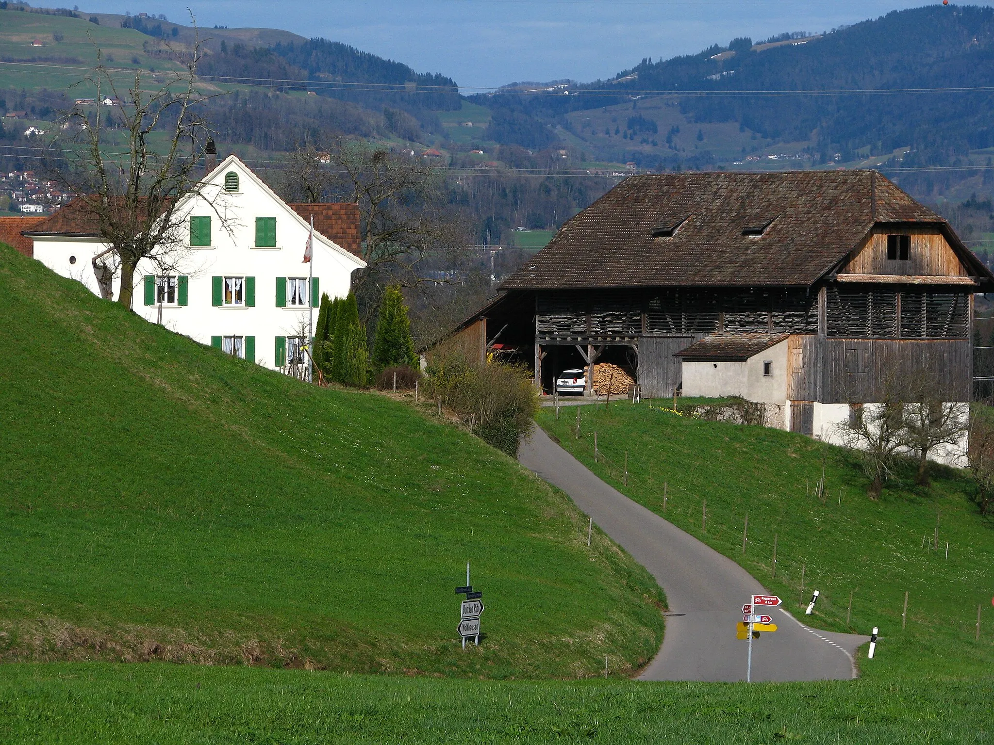 Photo showing: Wolfhausen respectively Barenberg in Bubikon (Switzerland)