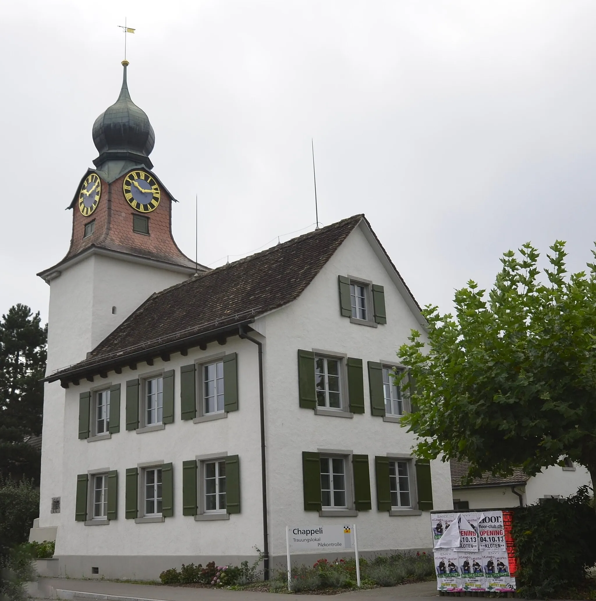 Photo showing: Ehemalige Liebfrauenkapelle, Versammlungsgebäude, Volketswil, ID 19900429