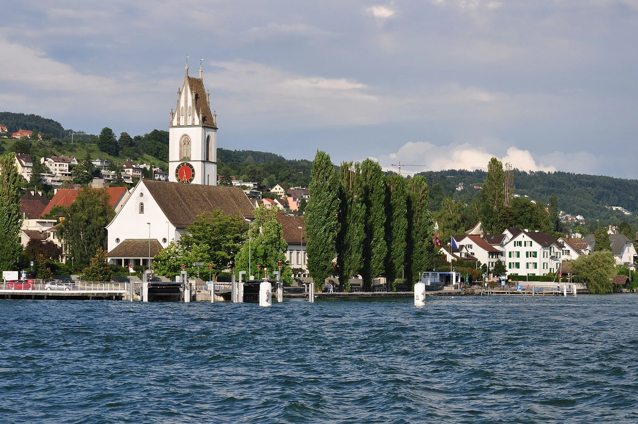 Photo showing: Meilen (Switzerland) as seen from ZSG paddle steamship Stadt Rapperswil