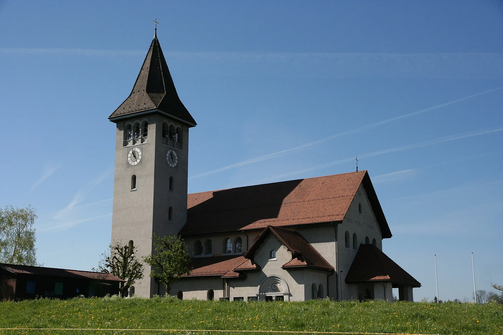 Photo showing: Römisch-katholische Pfarrkirche St. Franziskus Wetzikon