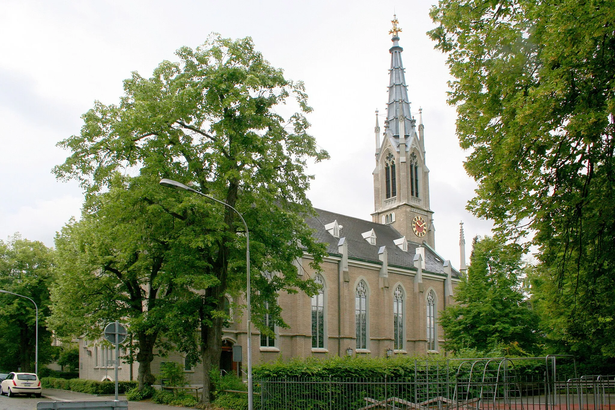 Photo showing: Kirche Zürich Unterstrass, Schweiz. erbaut 1883/1884 nach Plänen von Paul Reber Aufnahmestandort Turnerstrasse