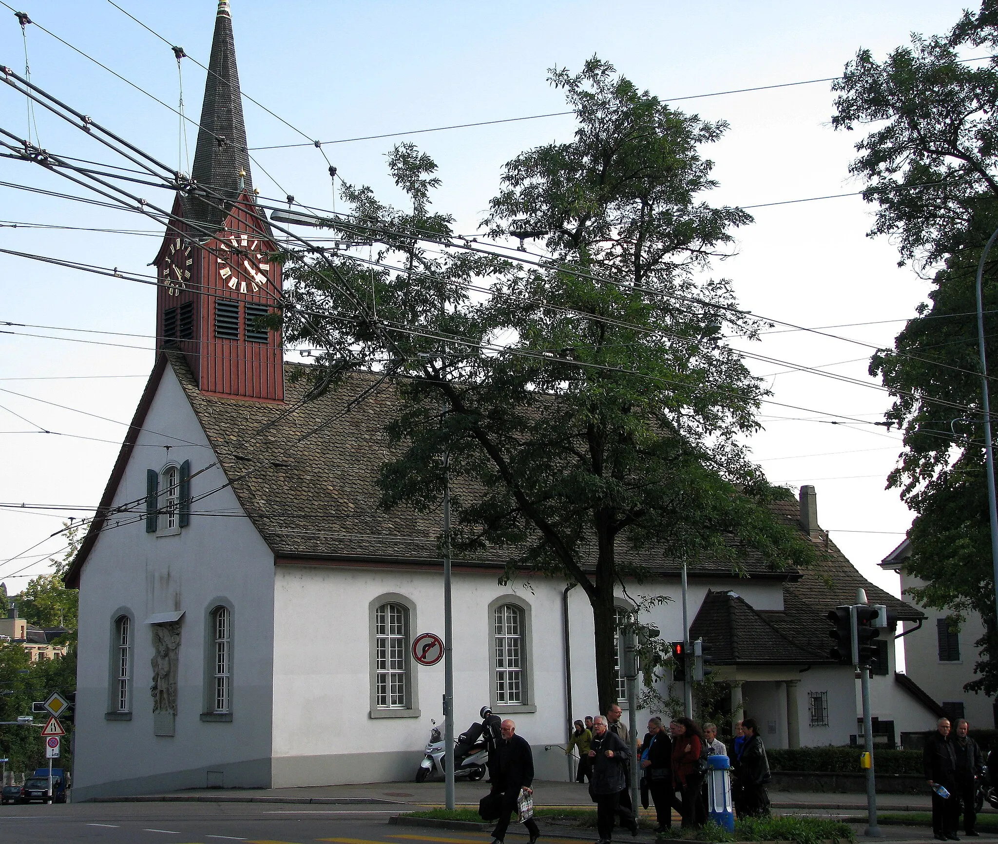 Photo showing: «Alte Kirche» (Old Church) in Zürich-Fluntern.