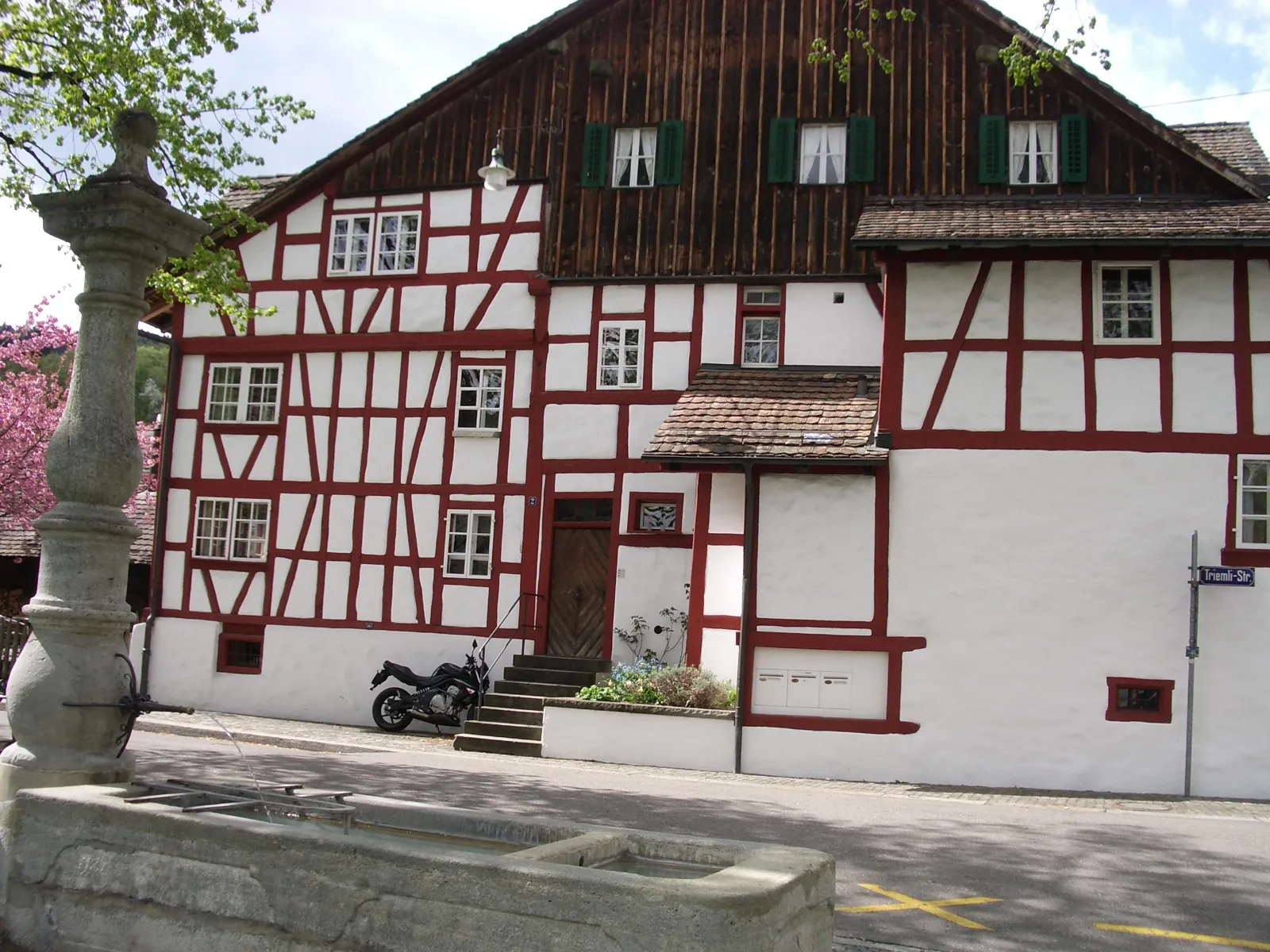 Photo showing: Albisrieden ZH, Switzerland