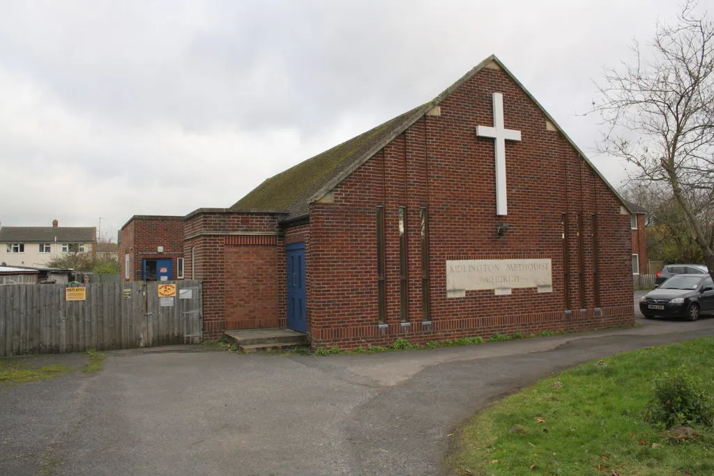 Photo showing: Kidlington Methodist Church, Oxford Road