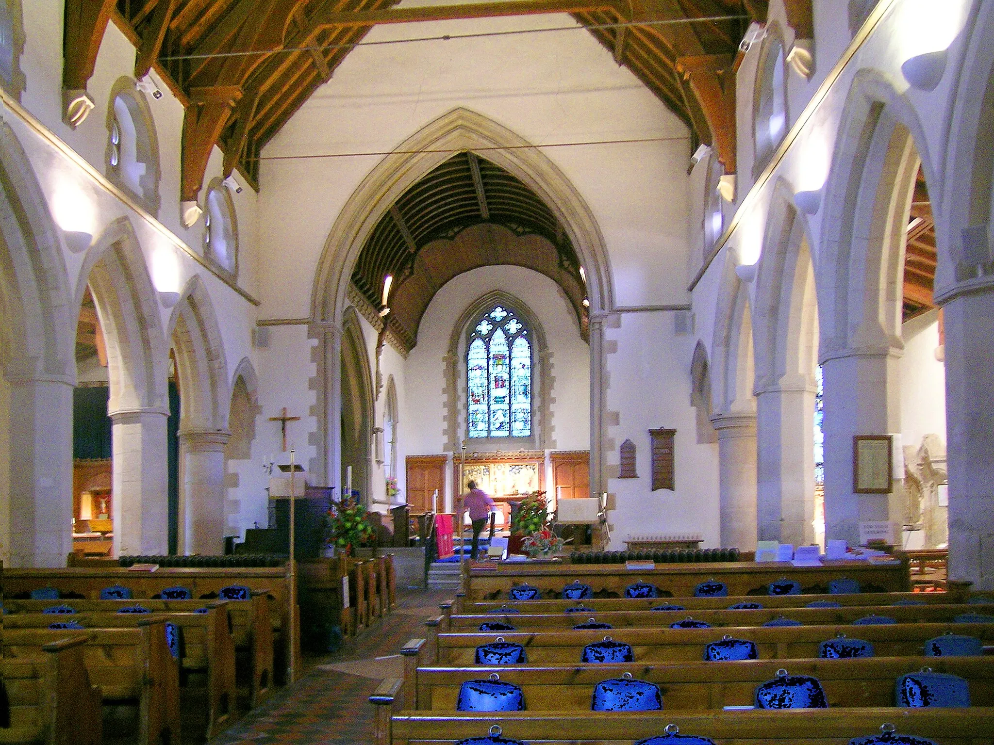Photo showing: St Marys Church, Princes Risborough, Bucks,England: interior seen from west end looking towards the chancel