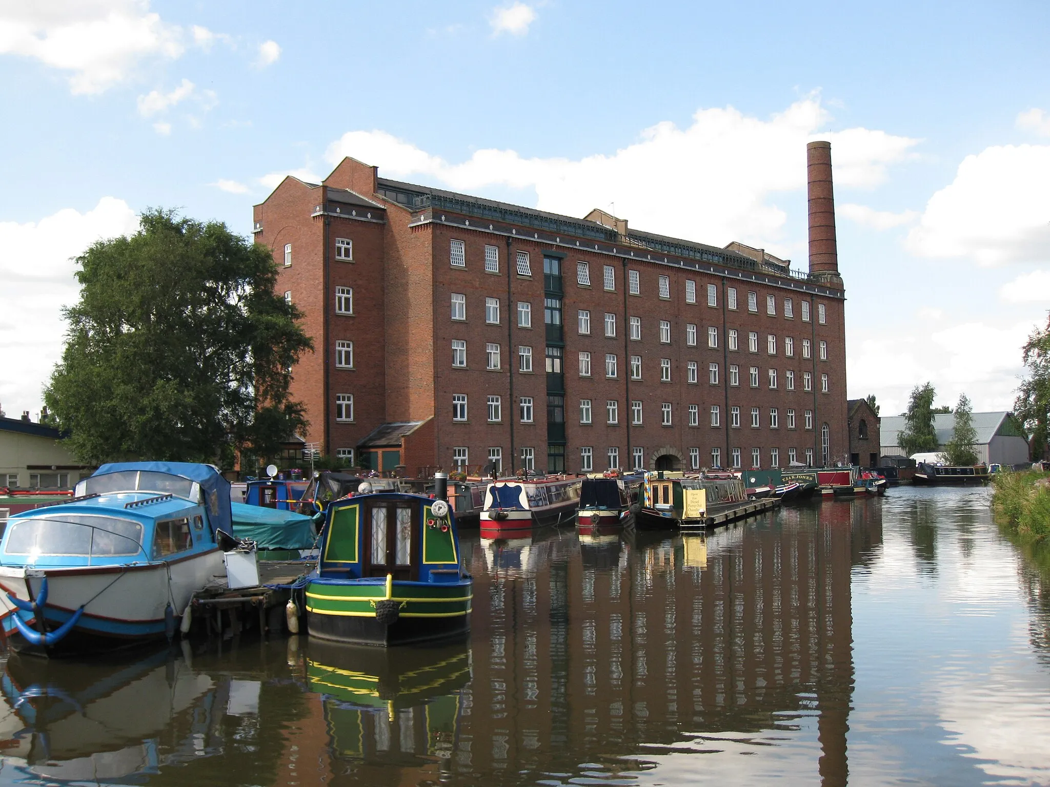 Photo showing: Hovis Mill, Macclesfield