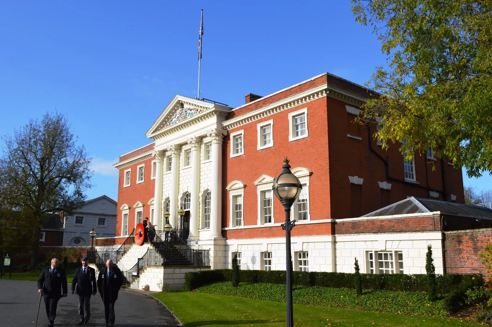 Photo showing: Warrington Town Hall