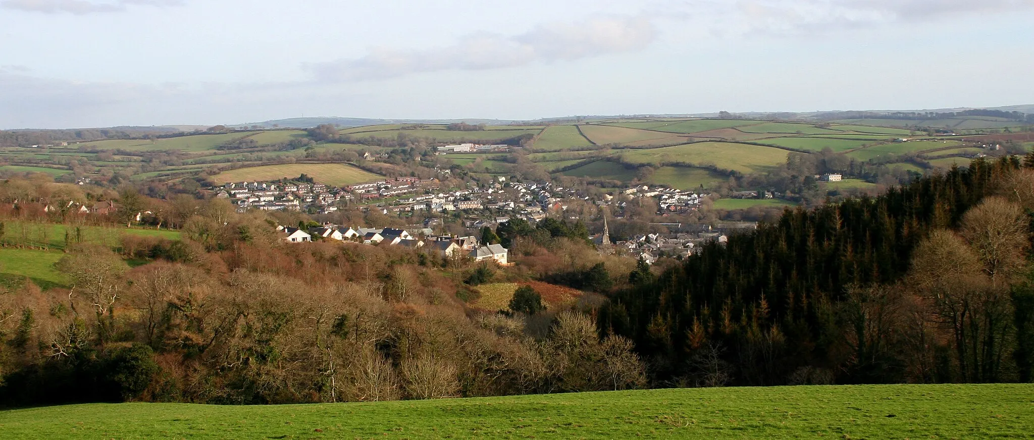 Photo showing: The stannary town of Lostwithiel in Cornwall, looking from the west