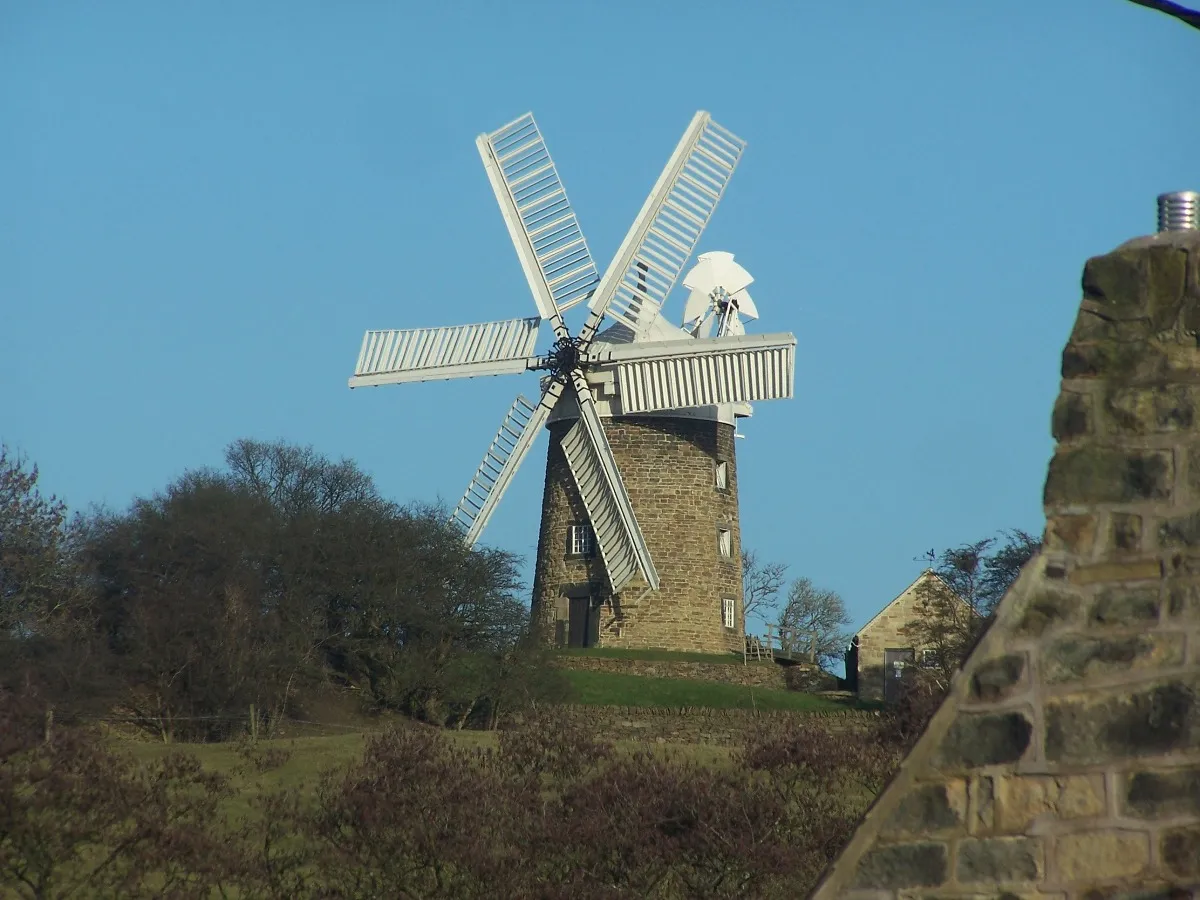 Photo showing: Heage Windmill in Heage, Derbyshire, United Kingdom
