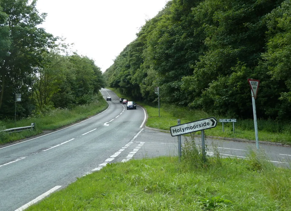Photo showing: A632 Matlock Road junction at Slatepit Dale