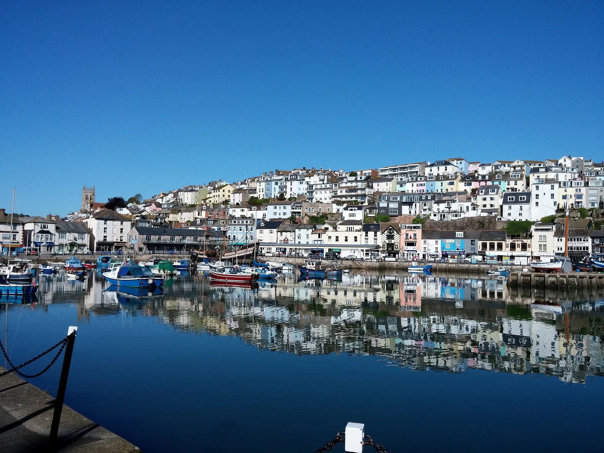 Photo showing: Brixham harbour in summer