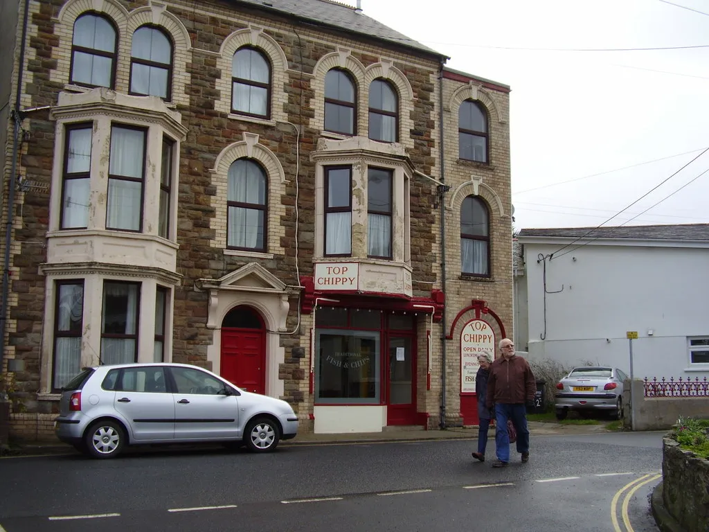 Photo showing: The Top Chippy, High Street