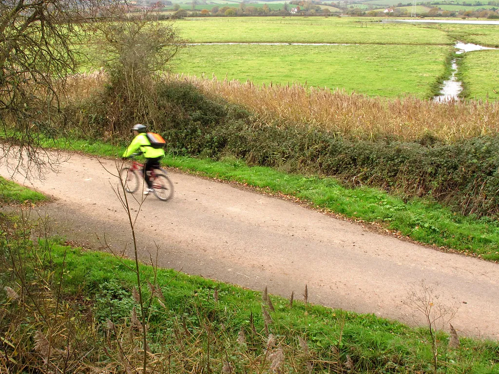 Photo showing: A fast cyclist