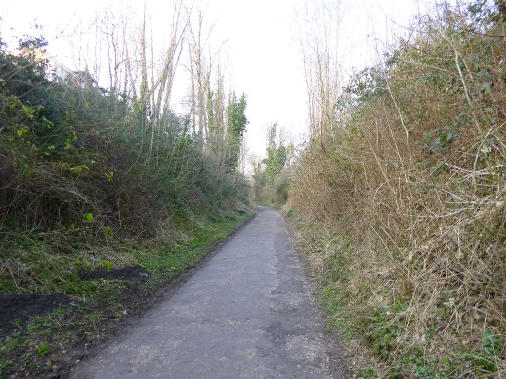 Photo showing: Blandford Forum, trailway