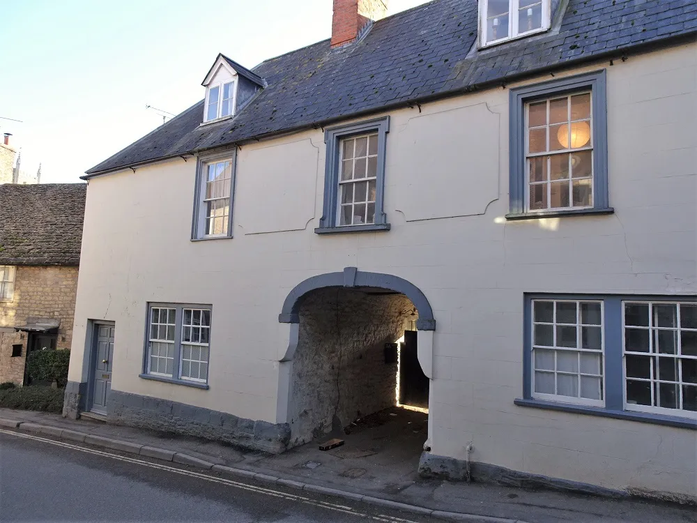 Photo showing: Former Old Bull Inn, Patwell Street, Bruton, Somerset