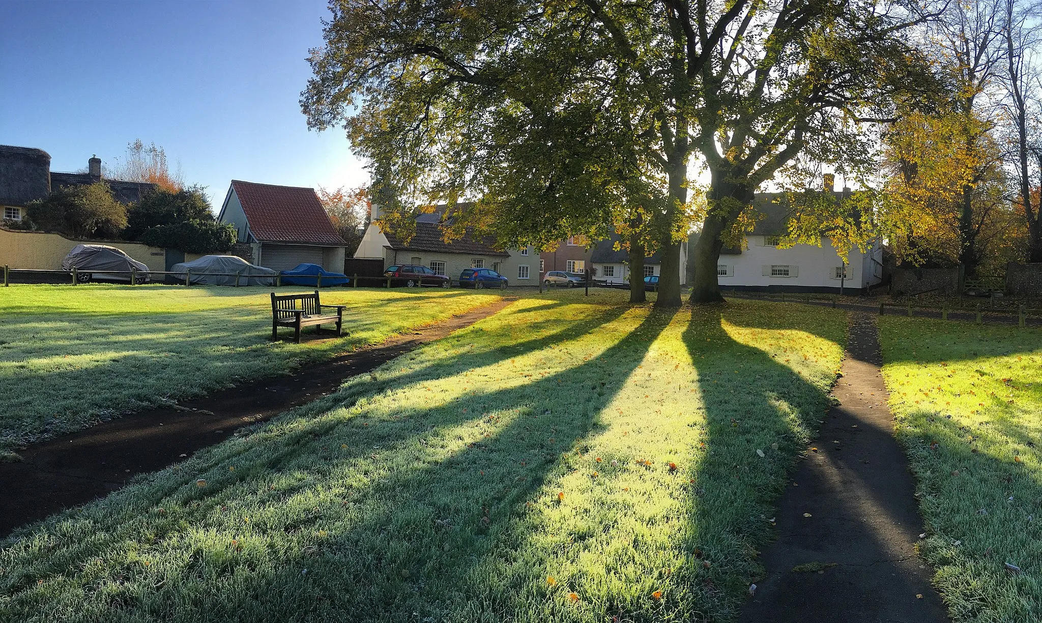 Photo showing: The village green in Duxford, Cambridgeshire