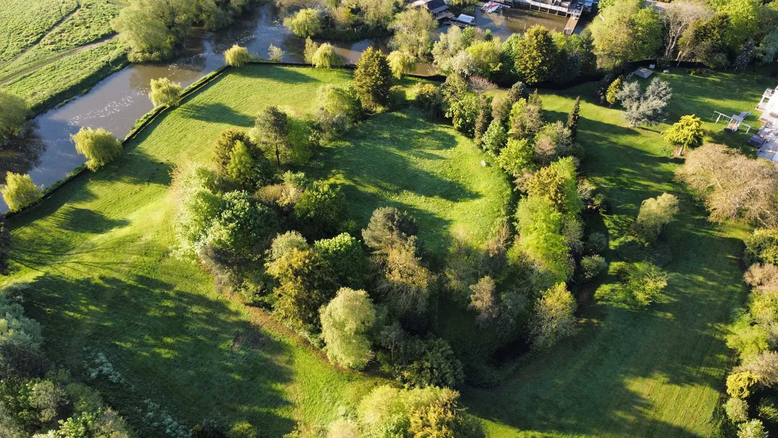 Photo showing: Drone shot of Eaton Socon Castle, Cambridgeshire, England
