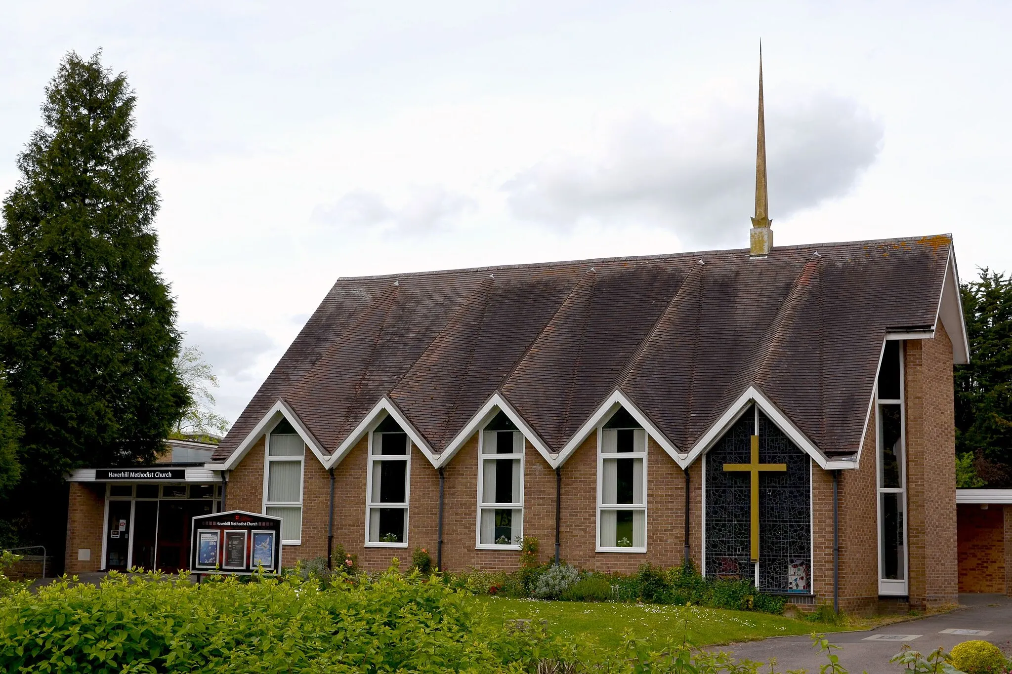 Photo showing: Methodist church in Haverhill, England in May 2015.