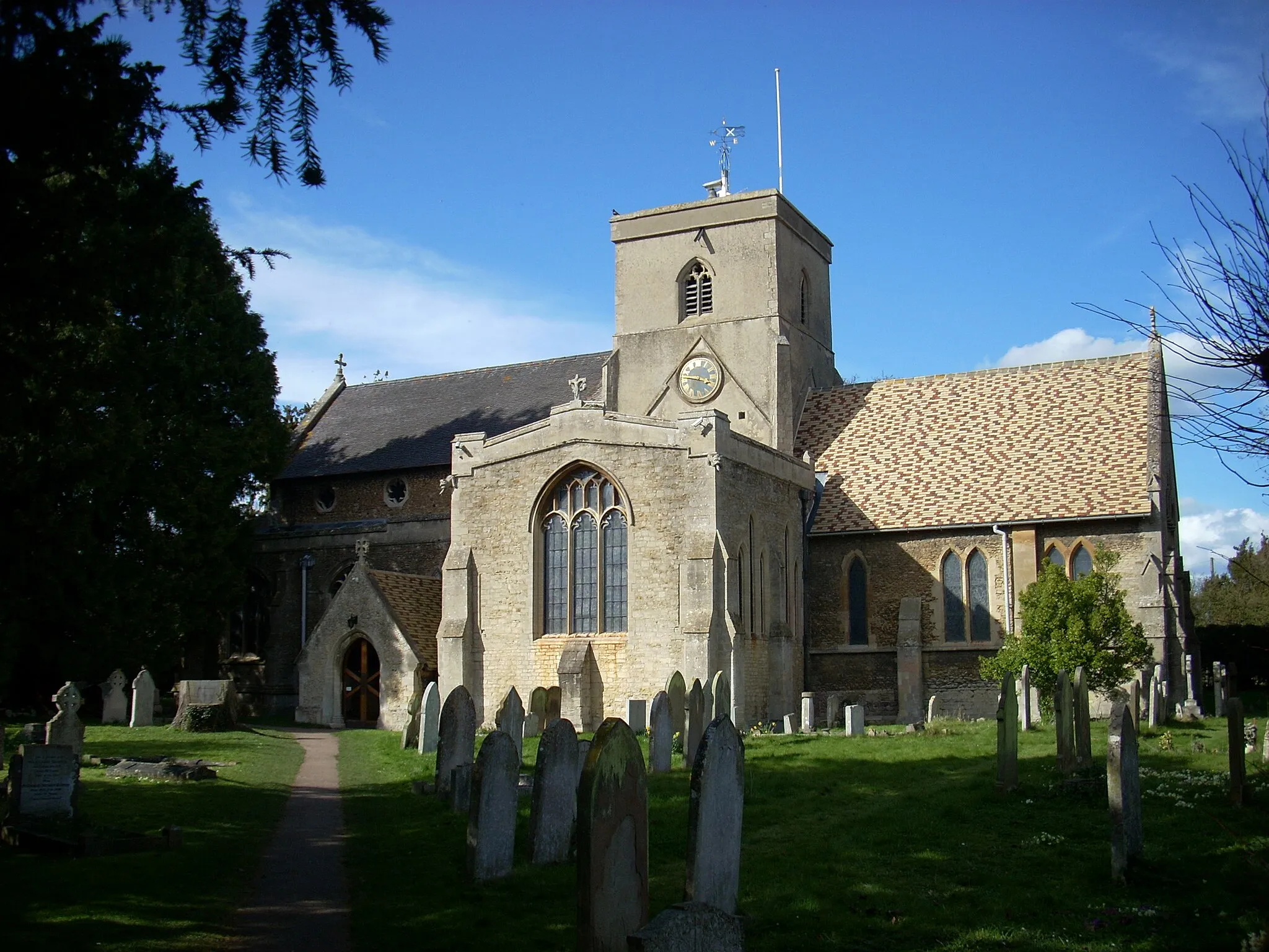 Photo showing: St Andrew's and St Etheldreda's church, Histon, Cambridgeshire, England