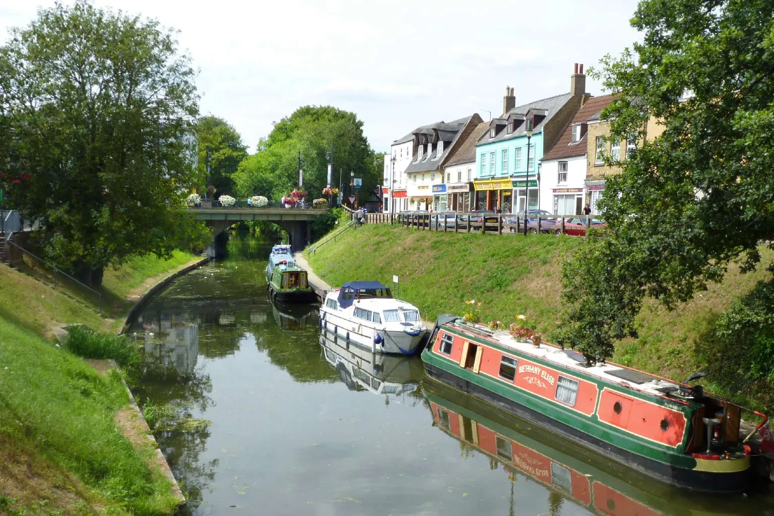 Photo showing: March, Cambridgeshire High Street bridge and drainage and transportation canal.