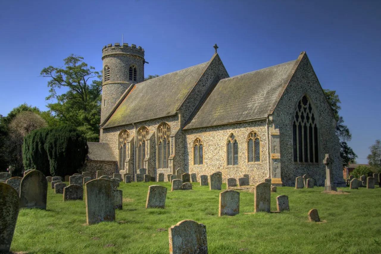 Photo showing: St Mary's church Weeting Norfolk