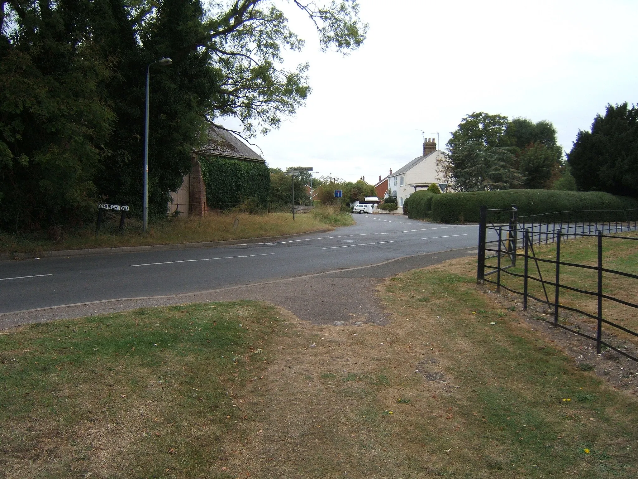 Photo showing: Church End, West Walton