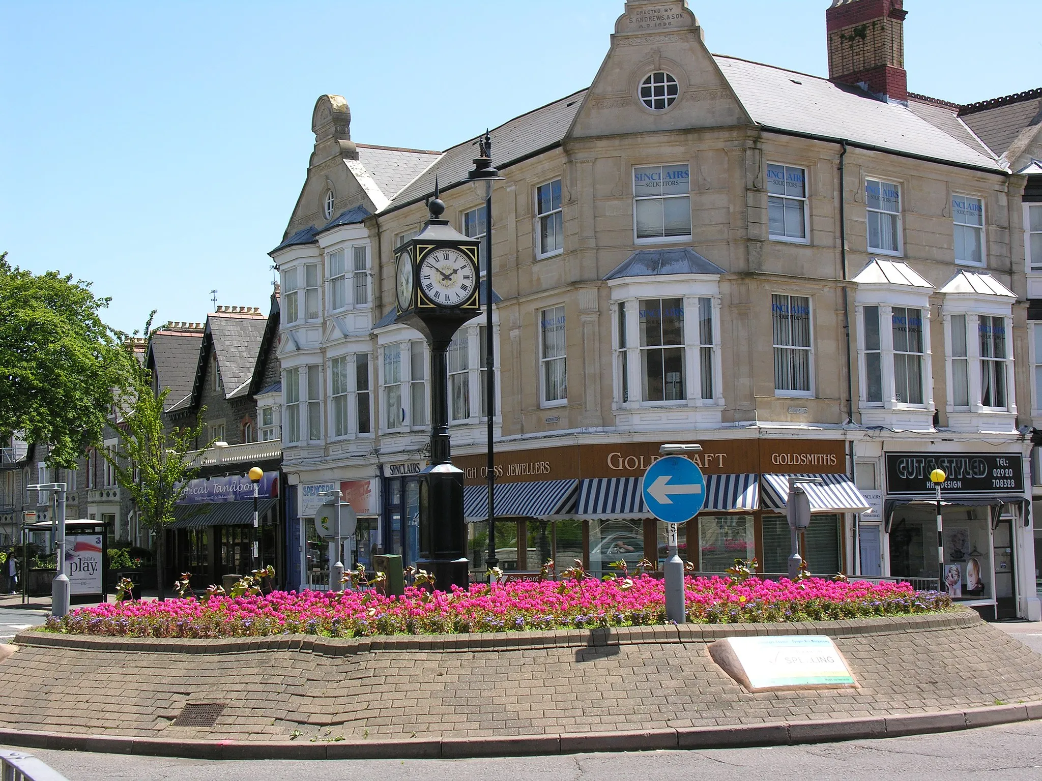 Photo showing: Image:Radyr sign.jpg