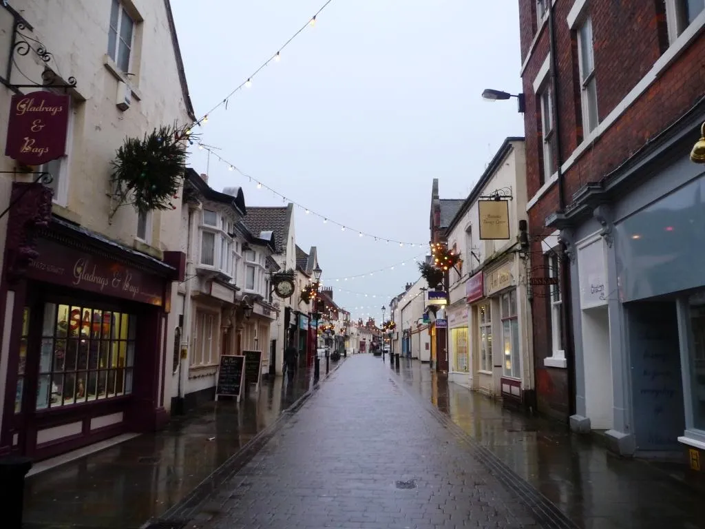 Photo showing: Wrawby Street, Brigg, from the west