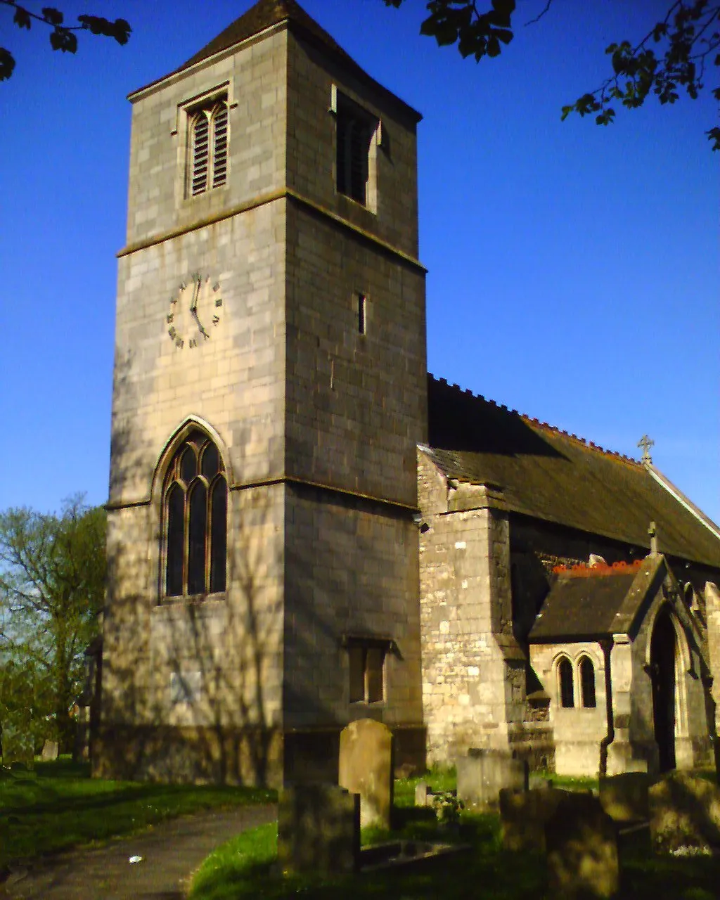 Photo showing: St Hybald's Church, Hibaldstow
Photo by Asterion talk to me