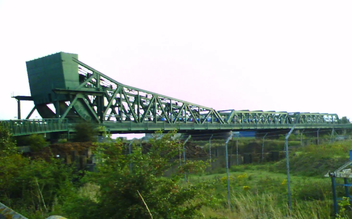 Photo showing: King George V Bridge, Keadby. Photo by E Asterion u talking to me?