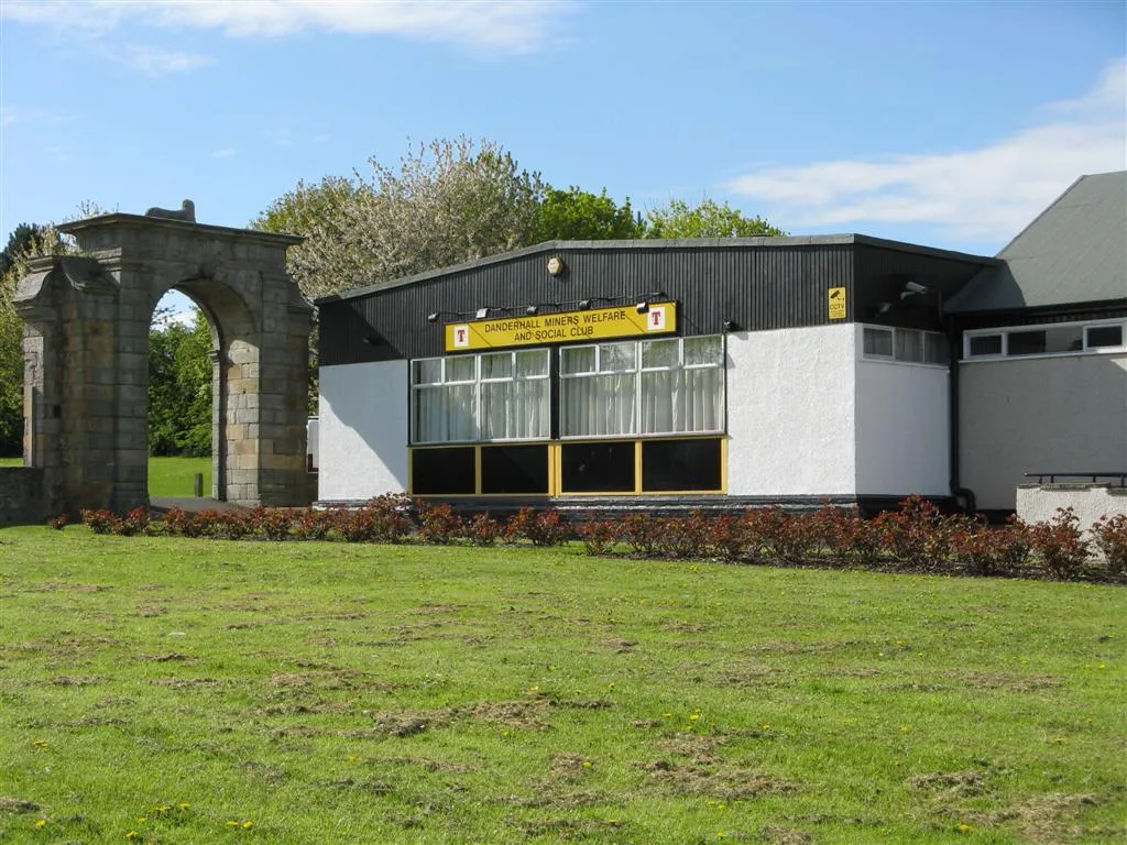 Photo showing: Danderhall Miners Welfare and Social Club