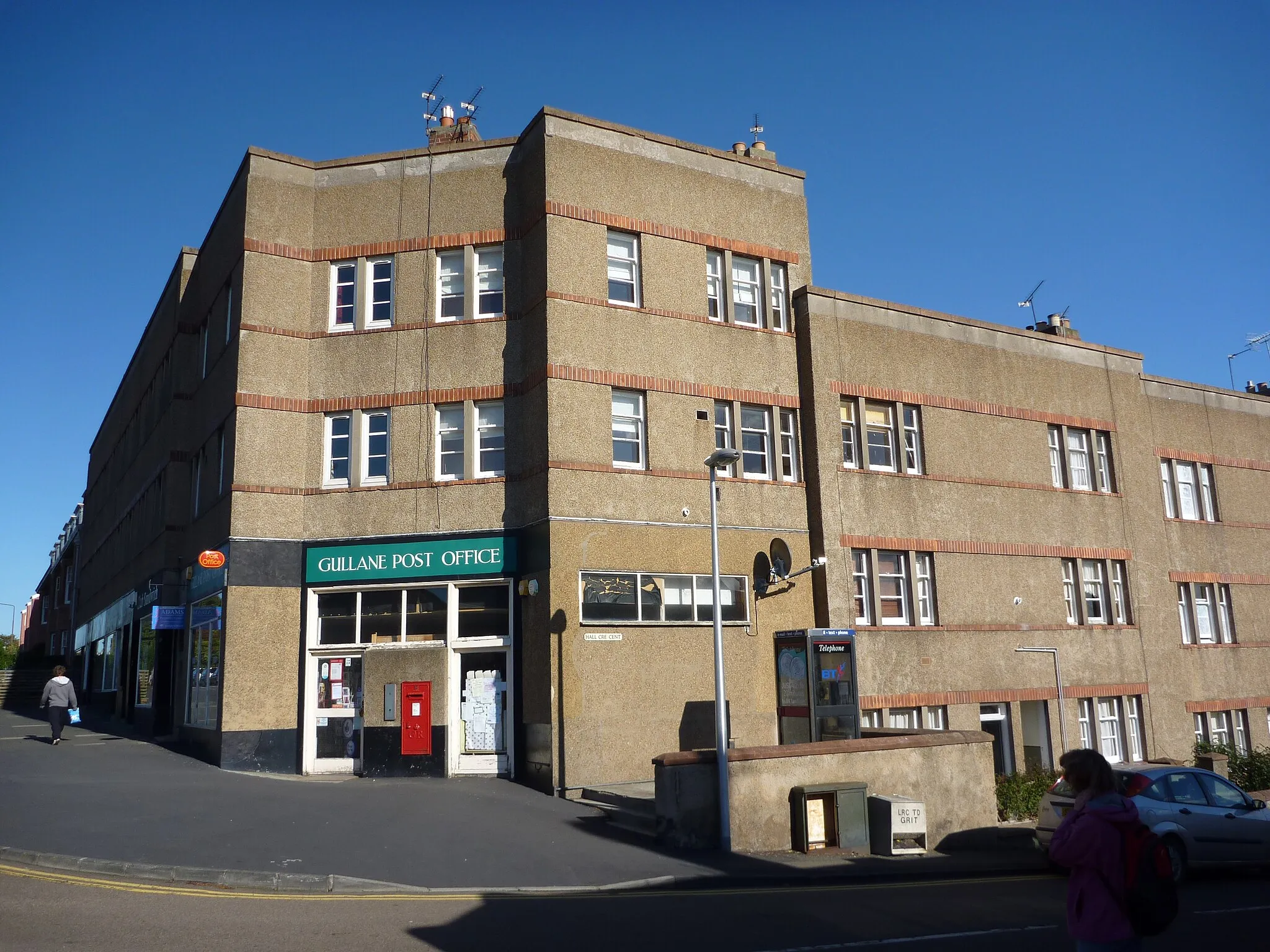 Photo showing: East Lothian Townscape : Gullane Post Office, Main Street, Gullane