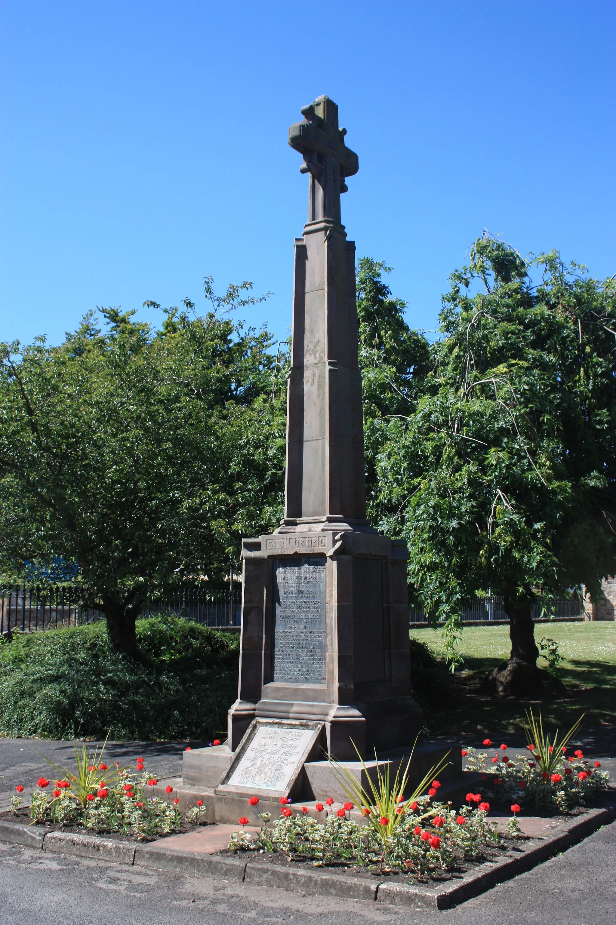 Photo showing: Haddington War Memorial by Pilkington Jackson