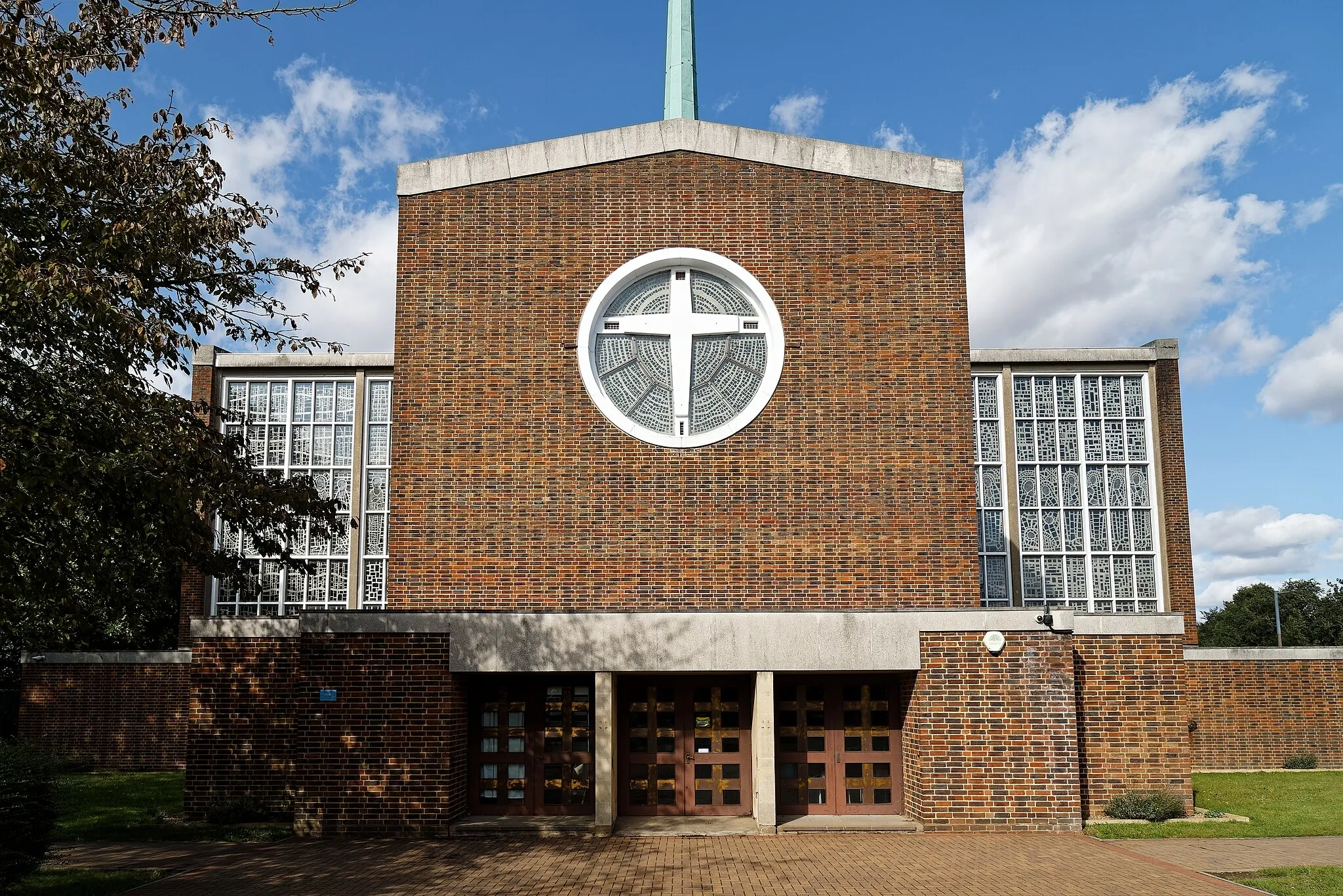 Photo showing: Our Lady of Fatima Roman Catholic Church in Harlow, Essex, England. Wikimedia (2023) makes it difficult to view photos related to this image, so to see its most relevant allied group, click on Our Lady of Fatima, Harlow, this uploader's Church photos, or the helpful categories at the bottom of this page for a variety of images relevant to this one. This image is one of a series of date and/or subject allied consecutive photographs kept in progression or location by file name, number and/or time marking. Camera: Canon EOS 6D Mark II Software: file lens-corrected and optimized with DxO PhotoLab 6 Elite.