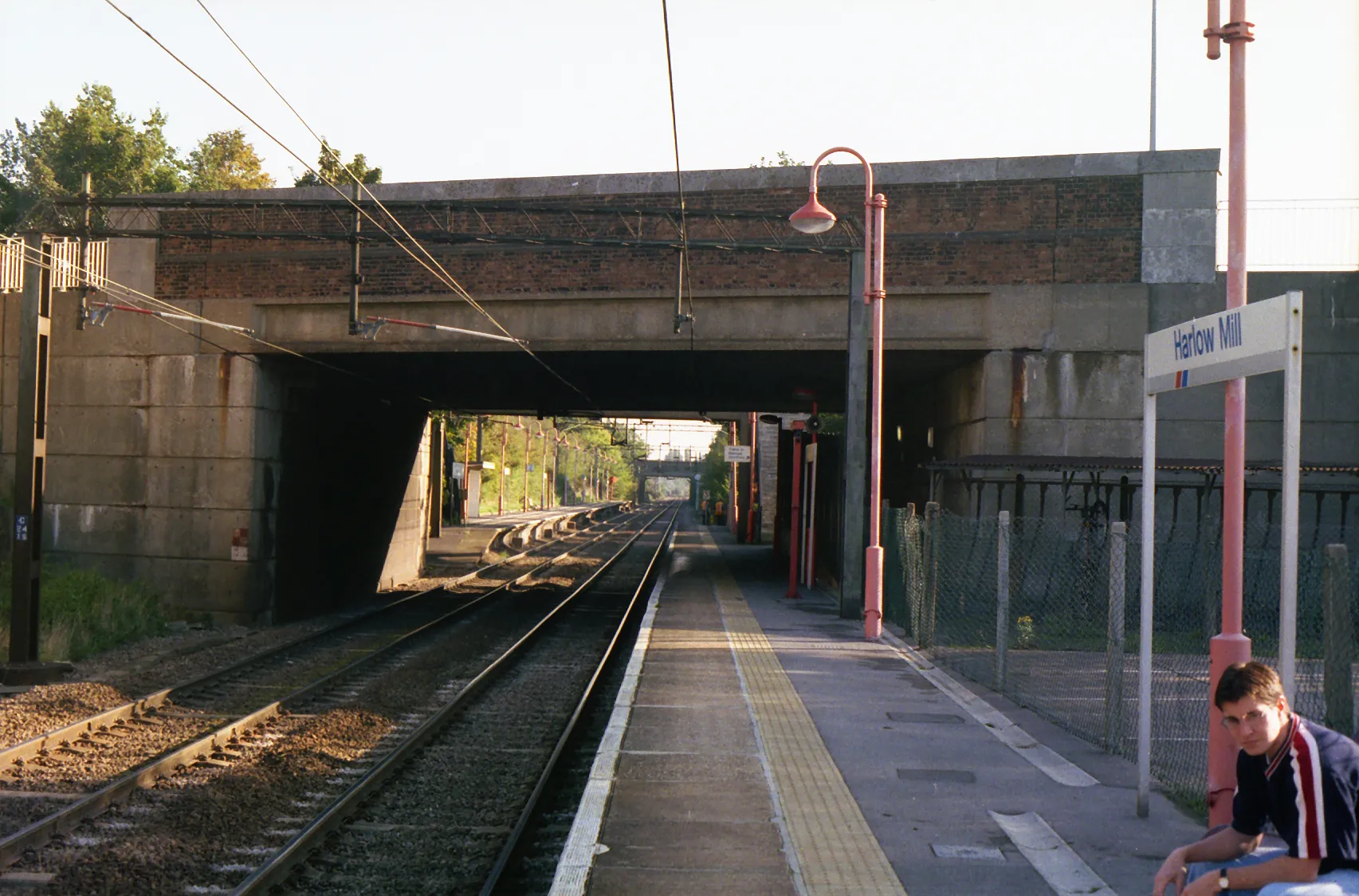 Photo showing: Railway station in Old Harlow, Essex, England