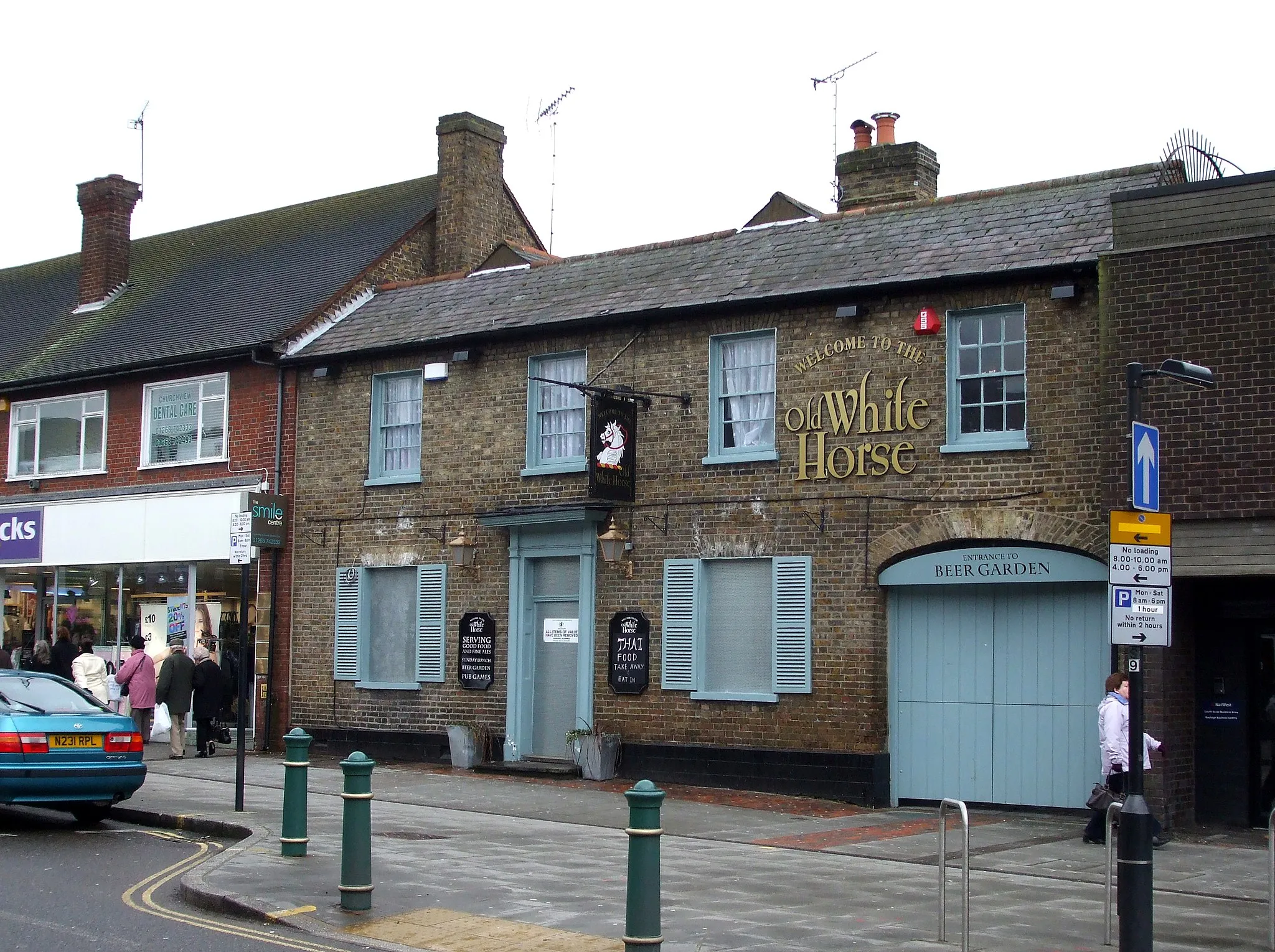 Photo showing: Old White Horse Public House, Rayleigh, Essex.
