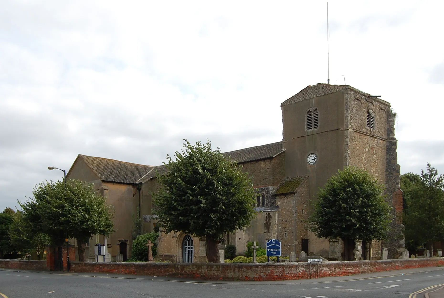 Photo showing: Church of St Leonard, Southminster