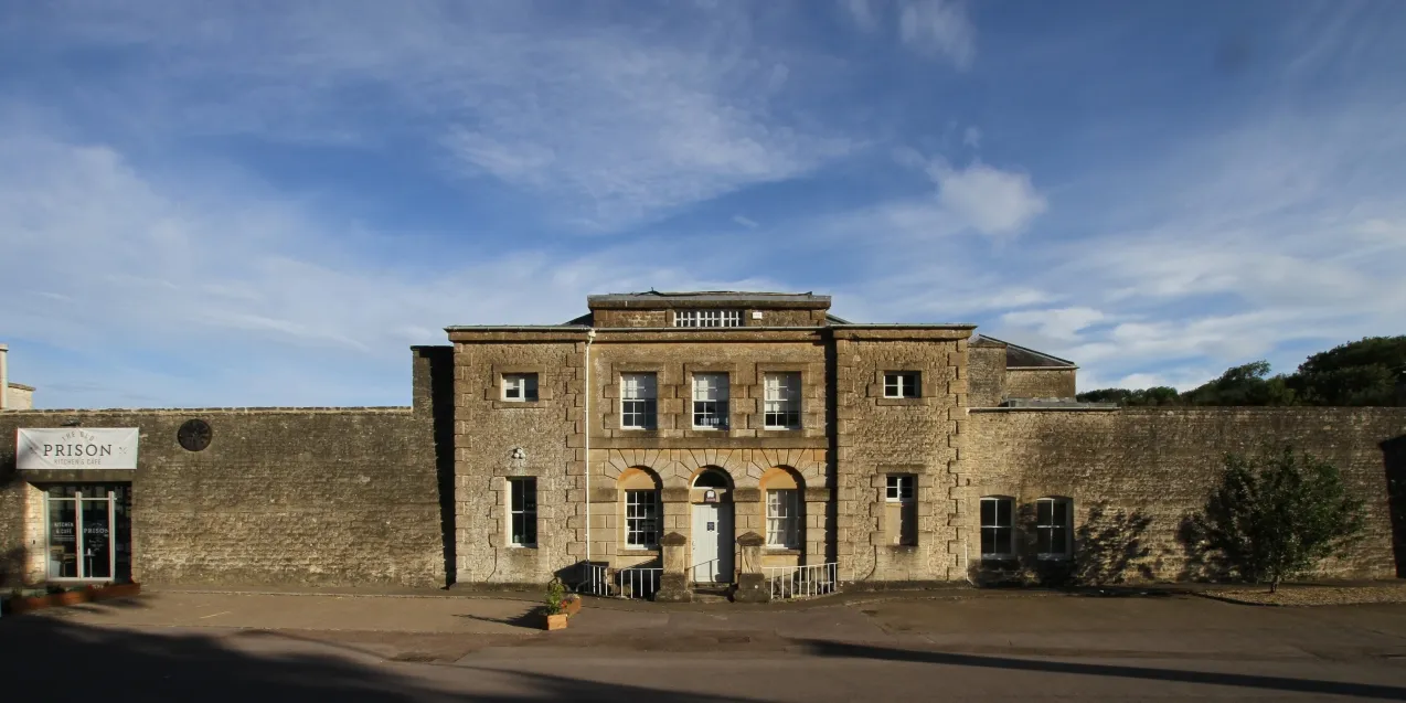 Photo showing: Former prison and police station at Northleach, Gloucestershire, seen from the southeast. It is now a museum.