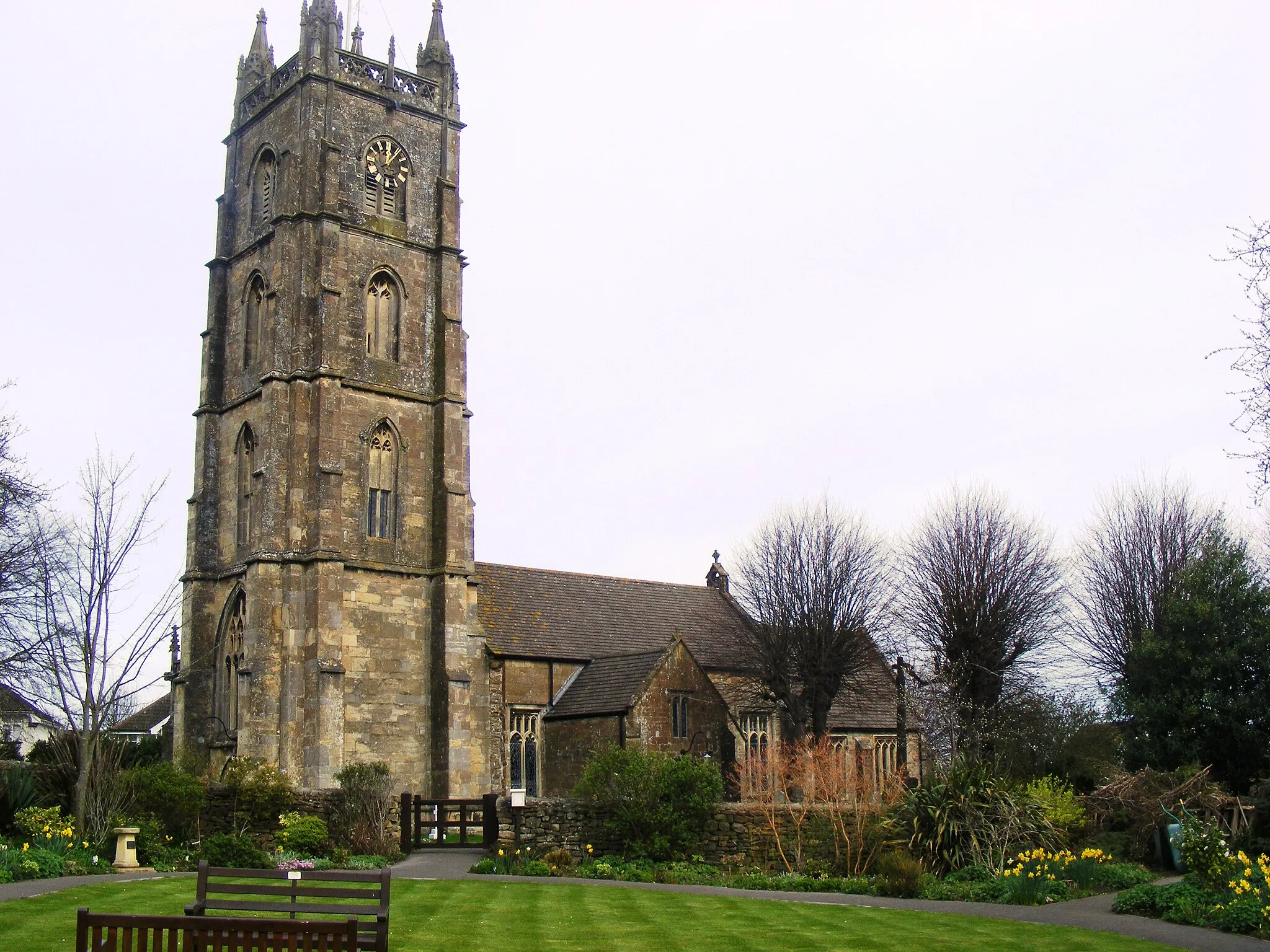 Photo showing: Church of St Peter, Portishead