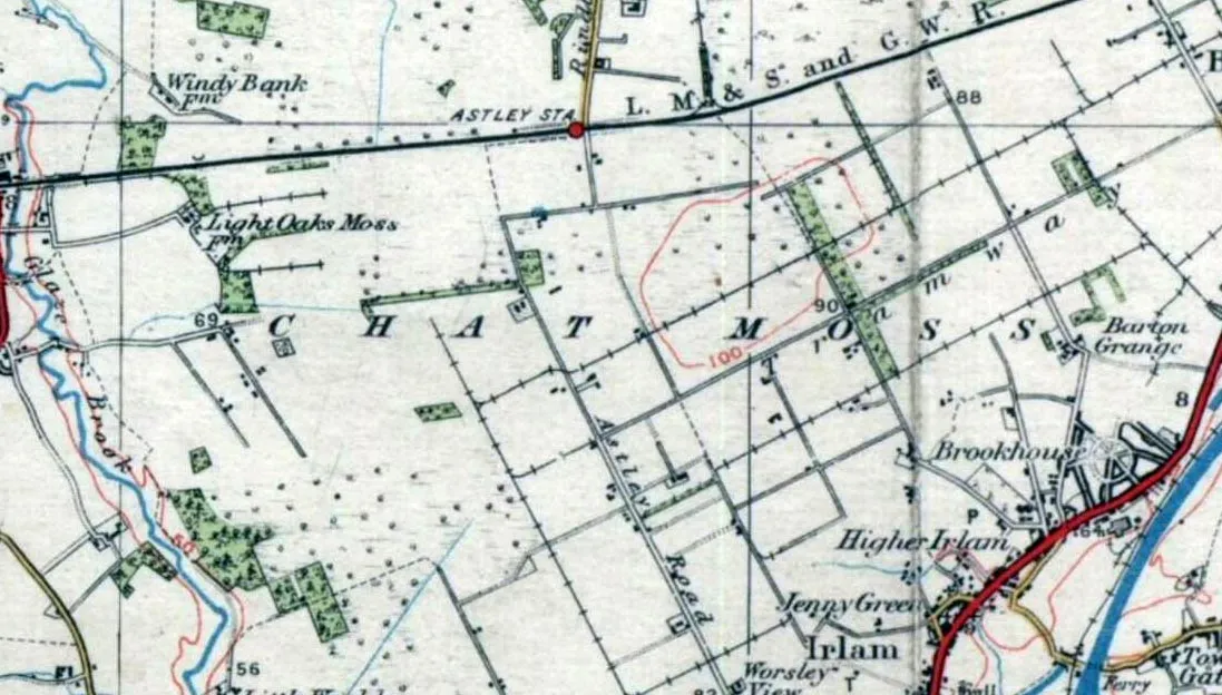 Photo showing: The center map is Bolton and Manchester, England and Wales Popular (4th) edition. Published in 1937. Based on 1924 mapping. Donated by Joyce Whitchurch.
Cropped to show Chat Moss.