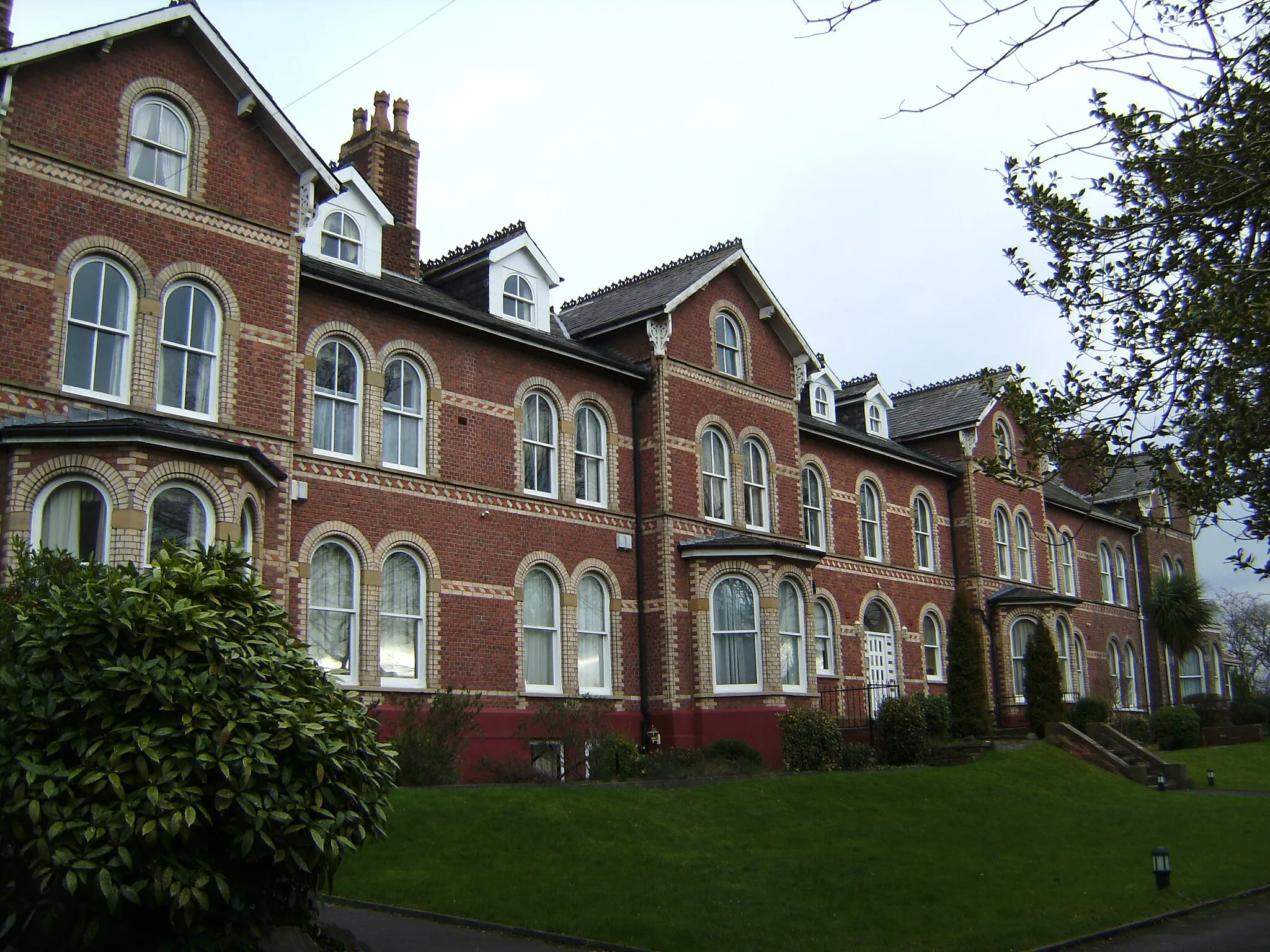 Photo showing: Beech Tree Bank, Prestwich