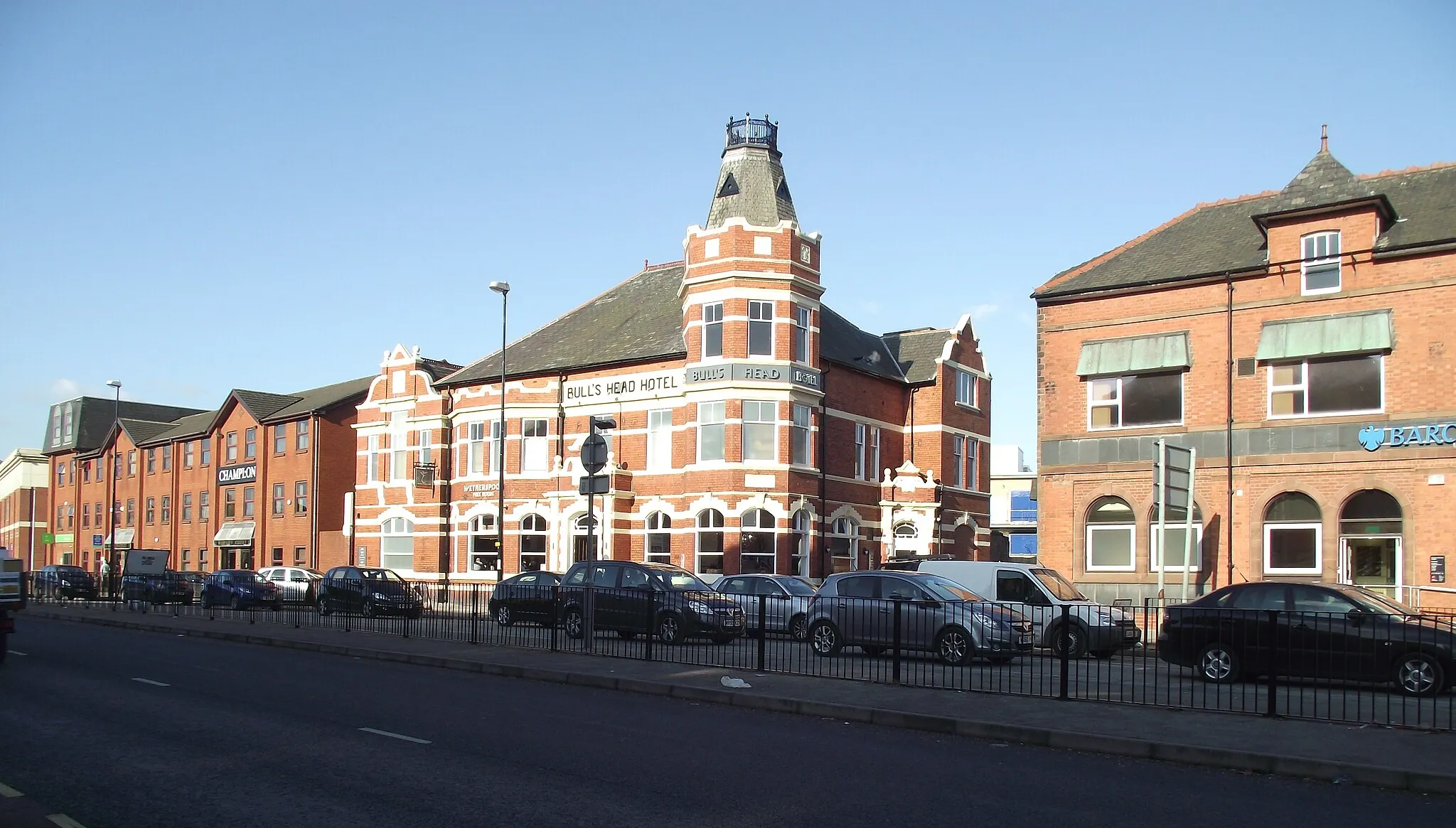 Photo showing: Bulls Head, Walkden