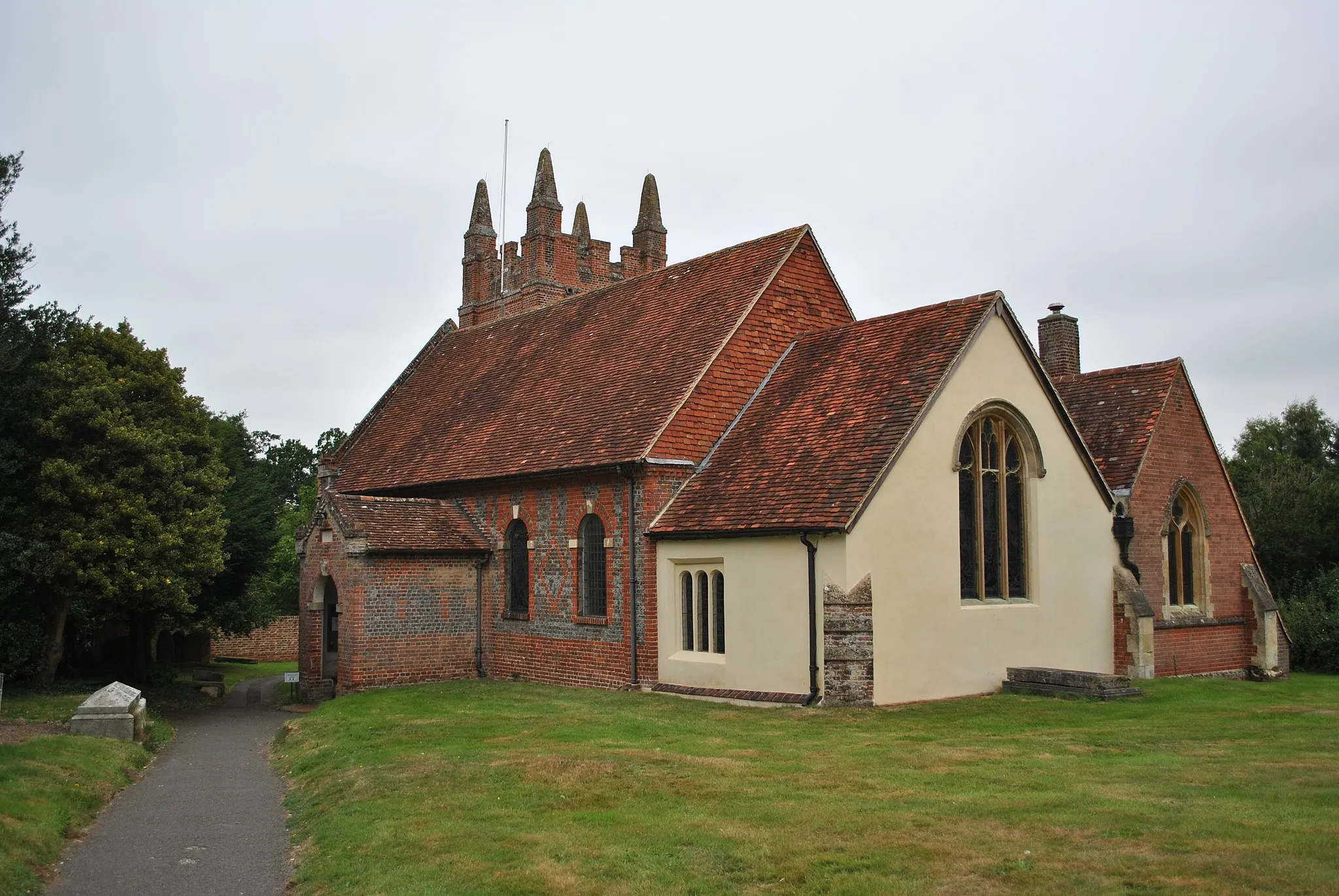 Photo showing: St Mary's Church, Eversley