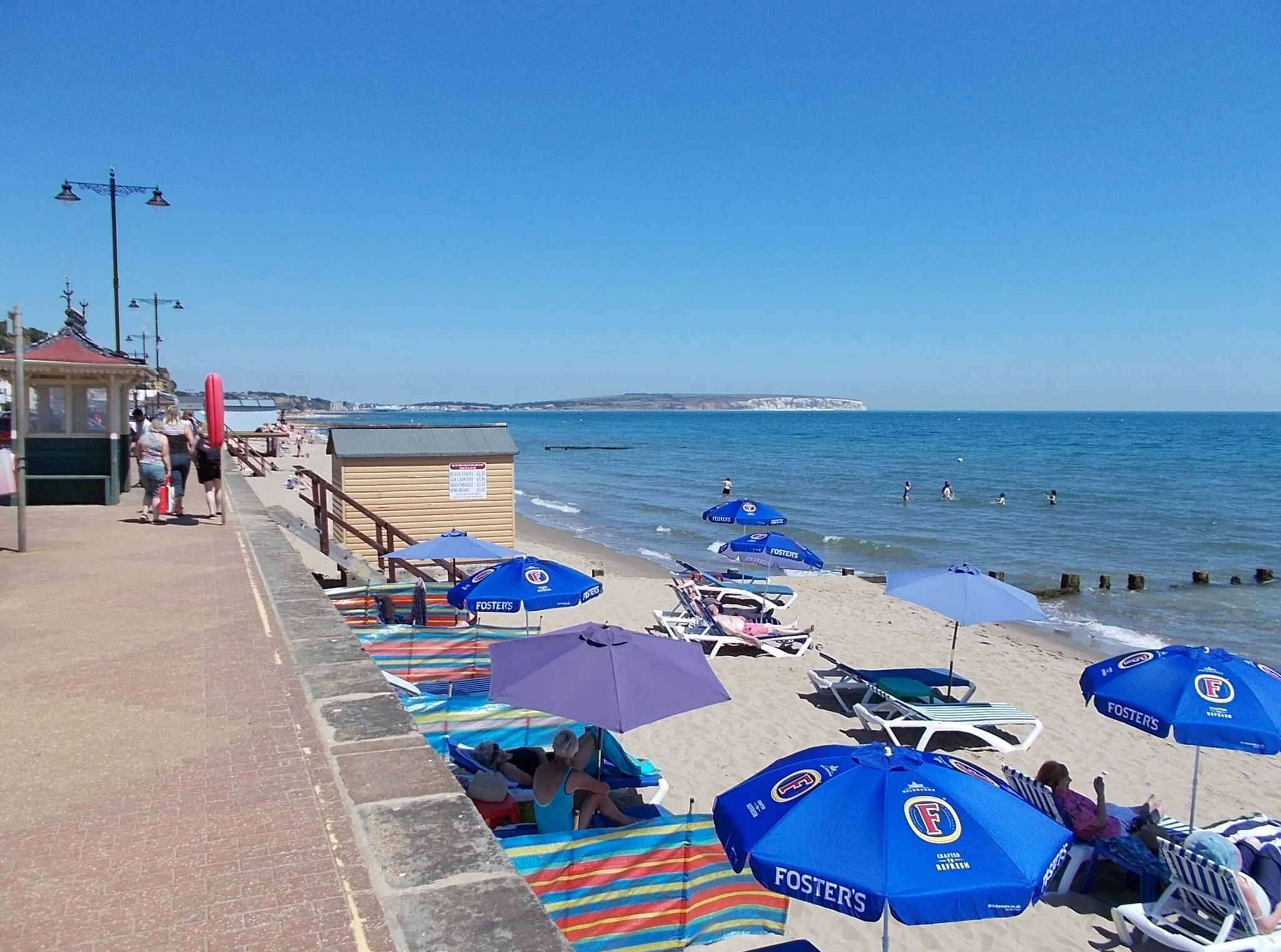 Photo showing: Beach at Shanklin, Isle of Wight, UK