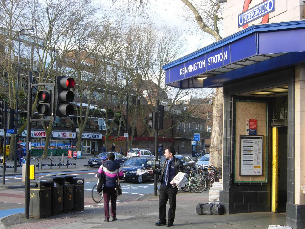 Photo showing: Kennington Underground Station