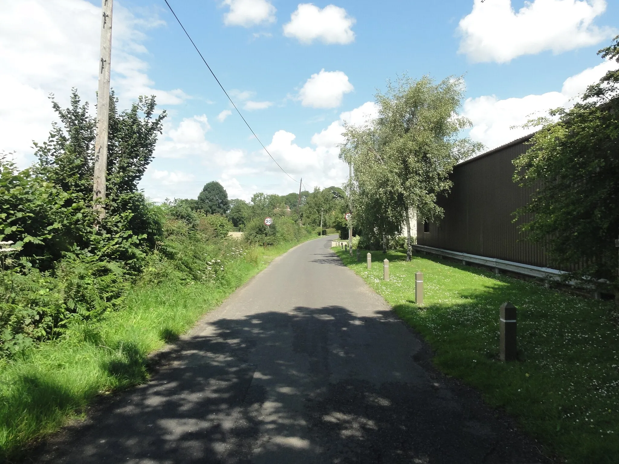 Photo showing: Swingfield, Wootton, Wootton Lane