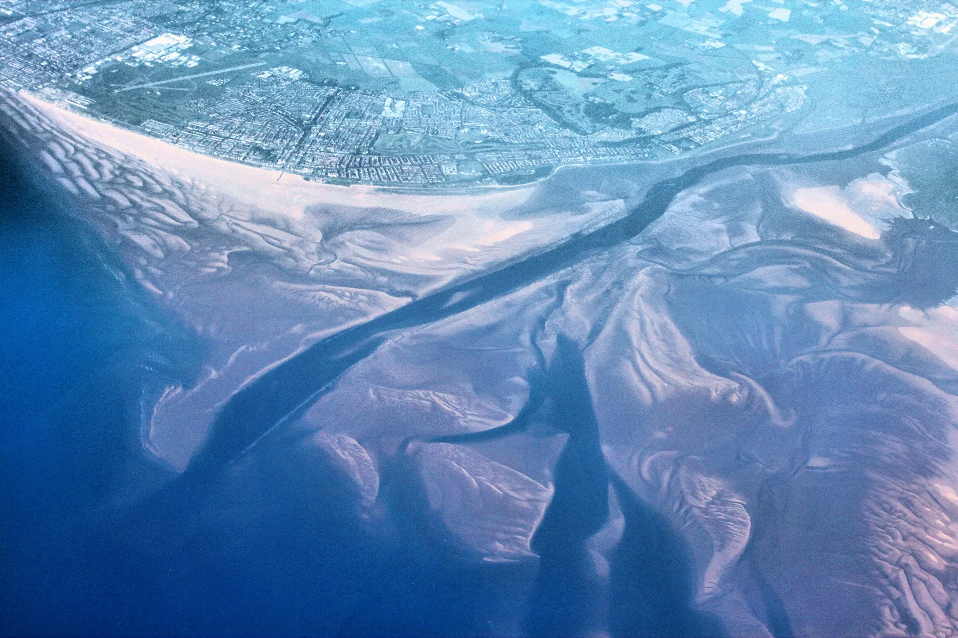 Photo showing: Aerial view of Ribble Estuary, UK